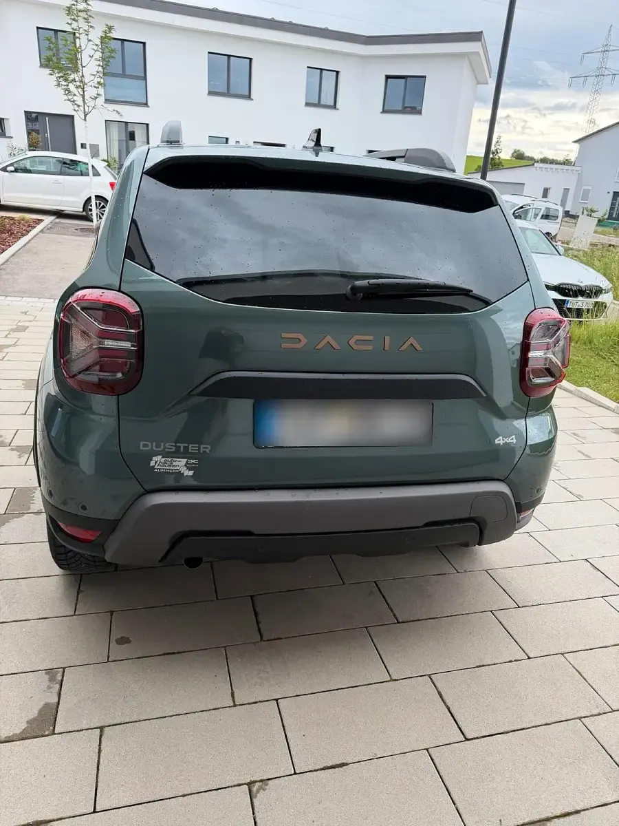 Gebraucht Dacia Duster Extreme 150 PS (110 kW) 2024 Grün SUV