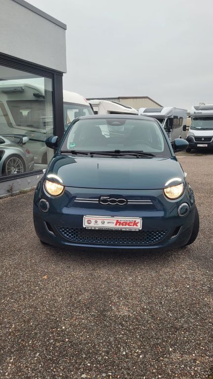 Grün Gebraucht 2022 Fiat 500e Action | 14.290 € (Fairer Preis) - Bild 1/4