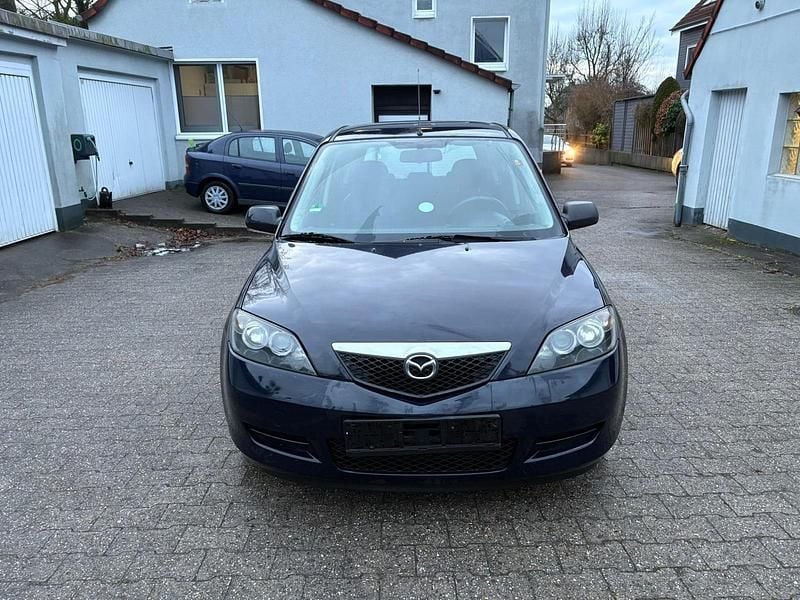 Blau Gebraucht 2006 Mazda 2 Limousine | 1.590 € (Fairer Preis) - Bild 1/4