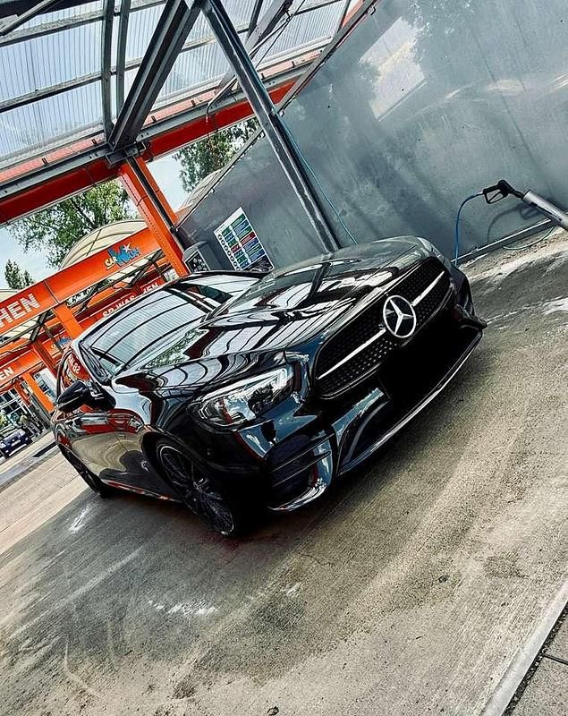 Schwarz Gebraucht 2023 Mercedes E450 Edition Coupé | 60.990 € (Etwas zu teuer) - Bild 1/4