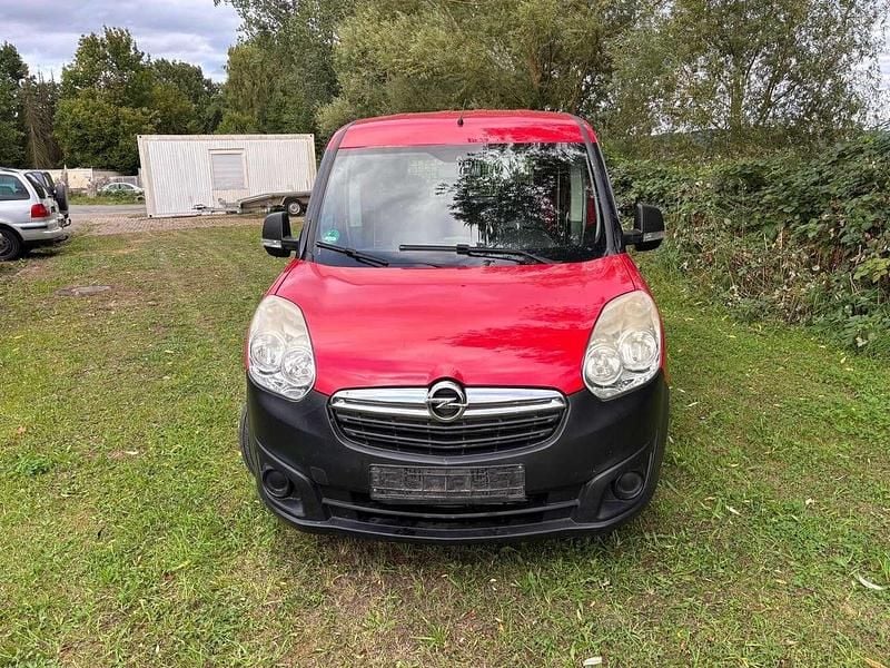 Gebraucht Opel Combo 90 PS (66 kW) 2014 Rot Van / Kleinbus