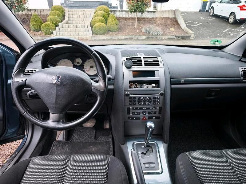 Gebraucht Peugeot Boxer 136 PS (100 kW) 2005 Grau Van