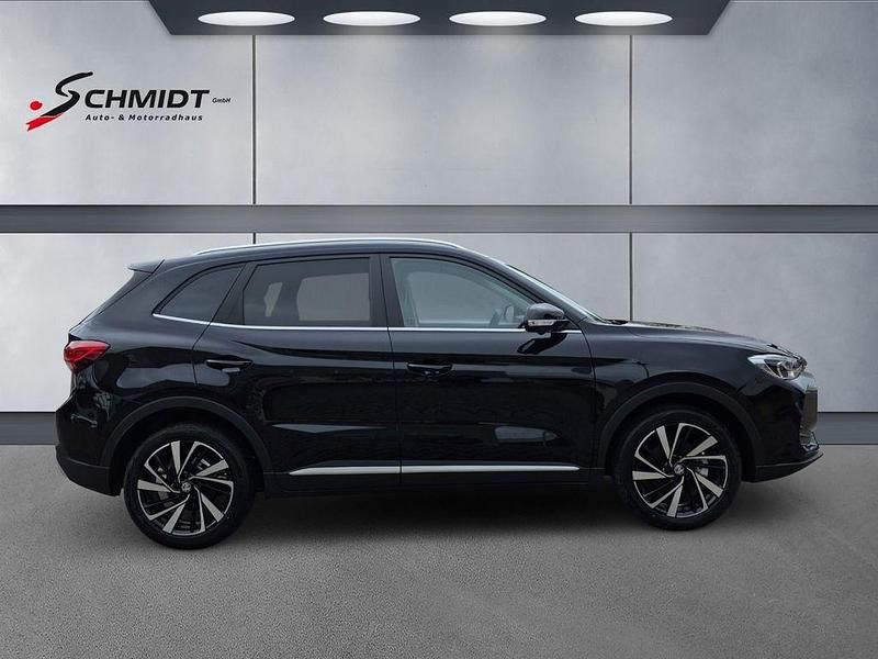 Neu MG ZS Luxury 197 PS (144 kW) 2026 Schwarz SUV