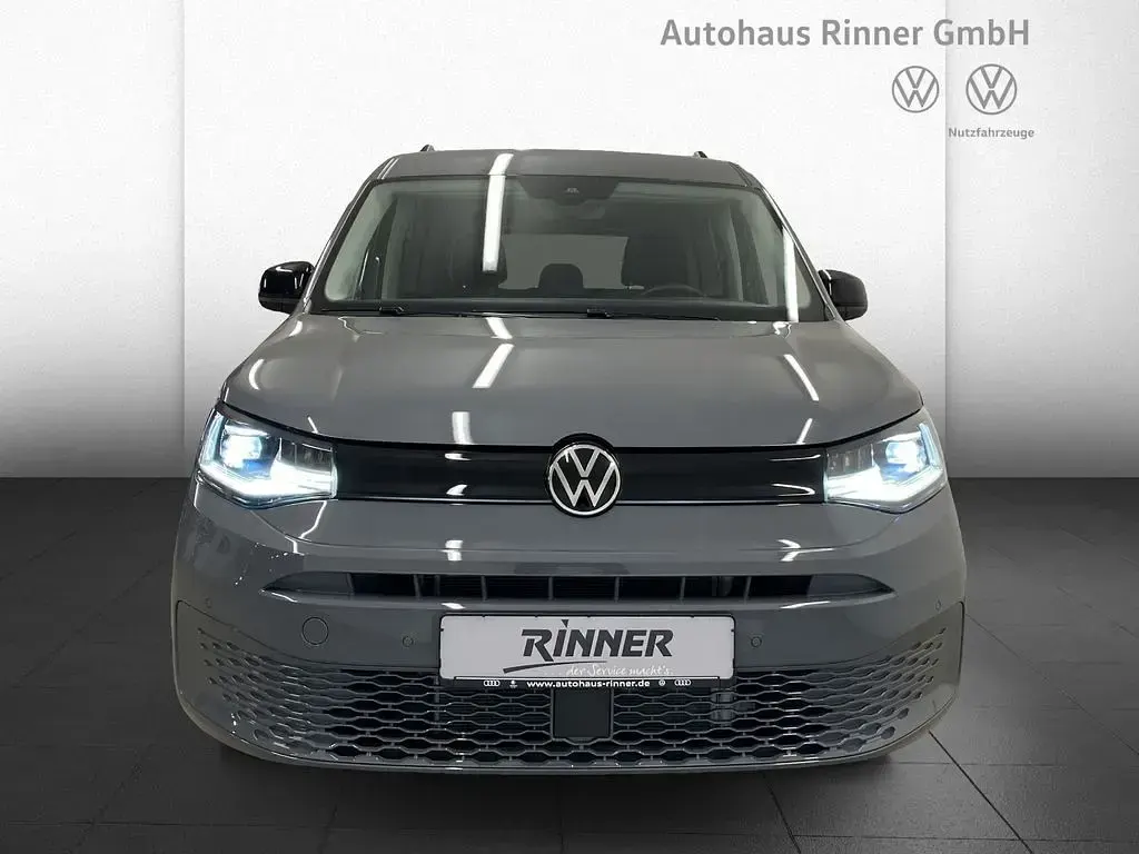 Gebraucht VW Caddy Maxi California 116 PS (85 kW) 2025 Grau Van / Kleinbus