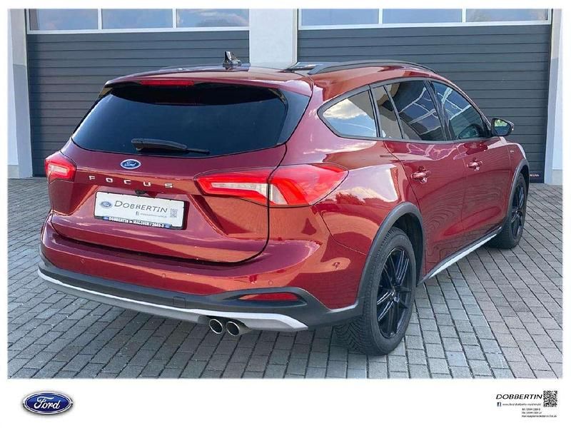 Gebraucht Ford Focus Active 125 PS (91 kW) 2019 Rubyrot (metallic) Kombi