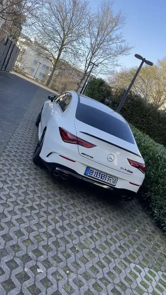 Gebraucht Mercedes CLA45 AMG AMG 421 PS (309 kW) 2021 Weiß Coupé