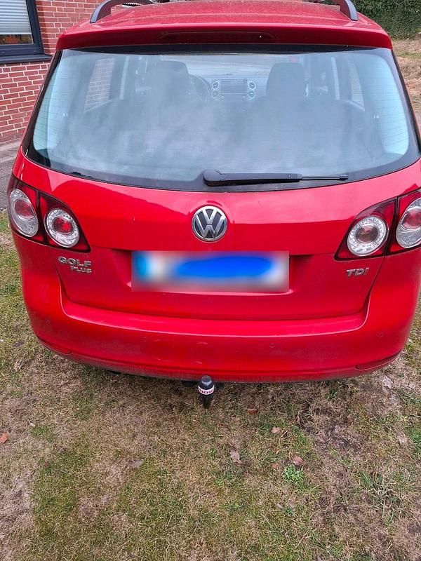 Gebraucht VW Golf VII 105 PS (77 kW) 2014 Rot Kleinwagen