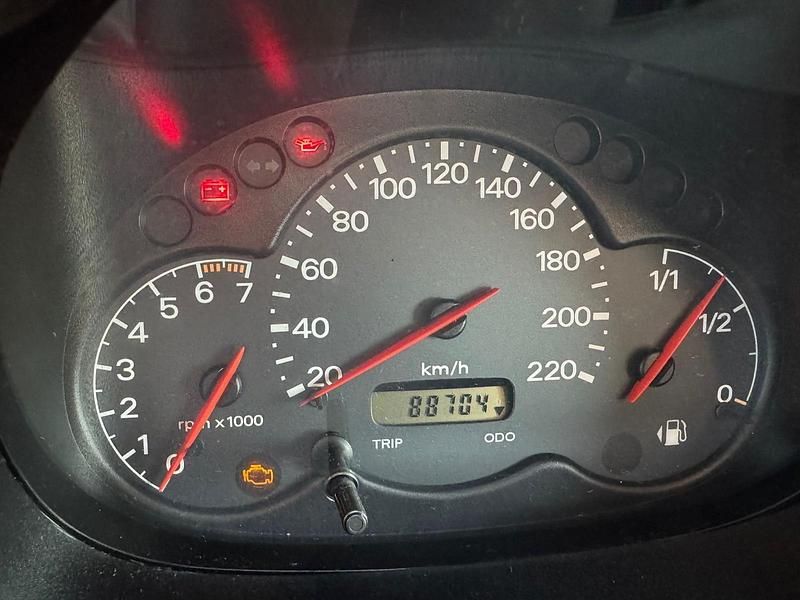 Gebraucht Ford StreetKa 90 PS (66 kW) 2004 Rot Cabrio