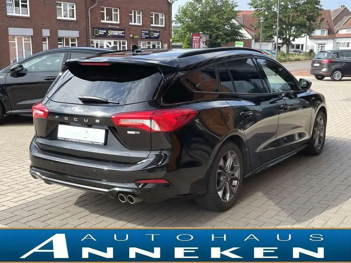 Gebraucht Ford Focus ST-Line X 155 PS (114 kW) 2020 Obsidianschwarz metallic Kombi