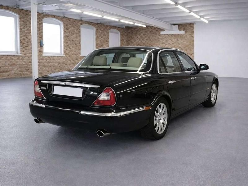 Gebraucht Jaguar XJ8 258 PS (189 kW) 2003 Schwarz Limousine
