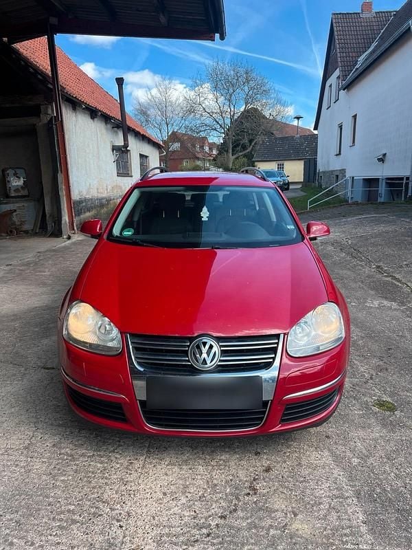 Gebraucht VW Golf V 105 PS (77 kW) 2009 Rot Kombi