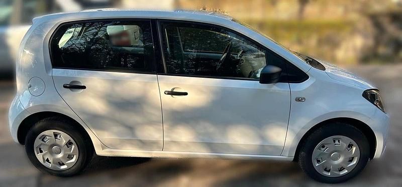 Gebraucht Seat Mii 4You 60 PS (44 kW) 2013 Weiß Kleinwagen