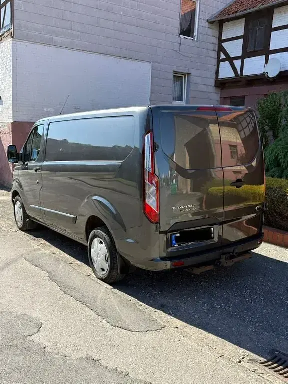 Gebraucht Ford Transit Custom 131 PS (96 kW) 2022 Grau Van / Kleinbus