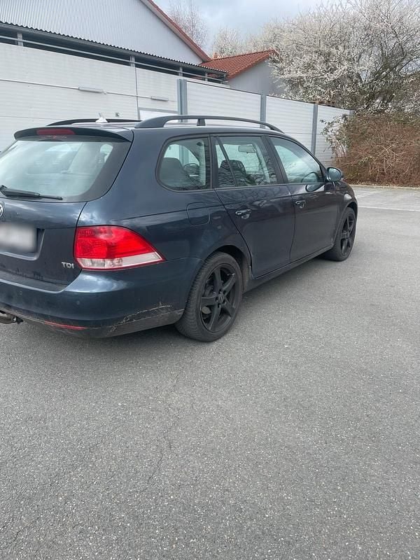 Gebraucht VW Golf V 2009 Blau Kombi