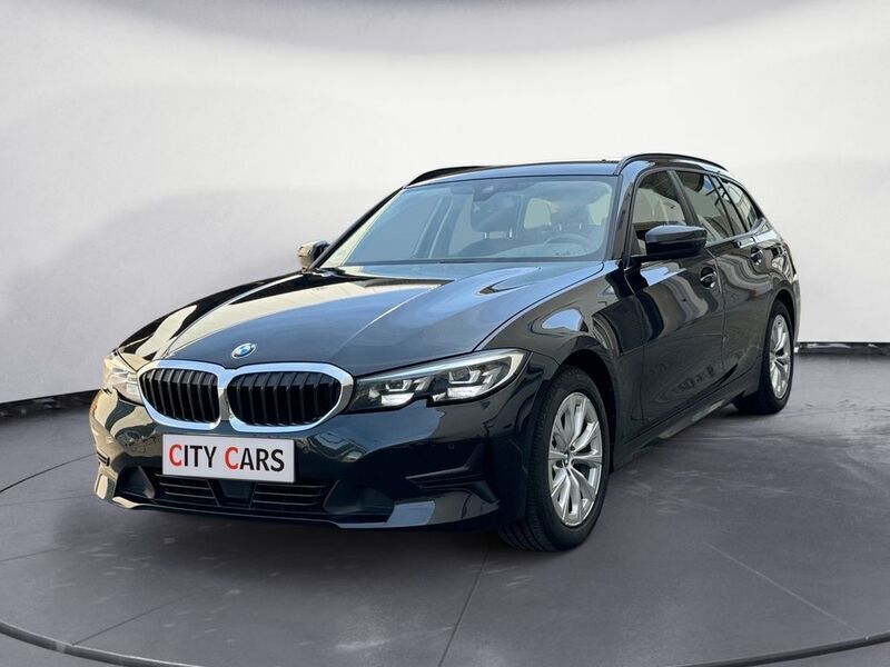 Schwarz Gebraucht 2020 BMW 318 Advantage Kombi | 18.990 € (Fairer Preis) - Bild 1/4