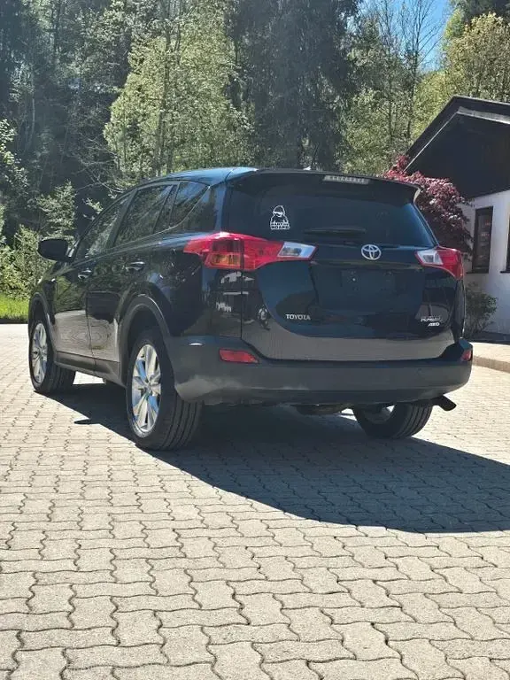 Gebraucht Toyota RAV4 Life 150 PS (110 kW) 2015 Blau SUV