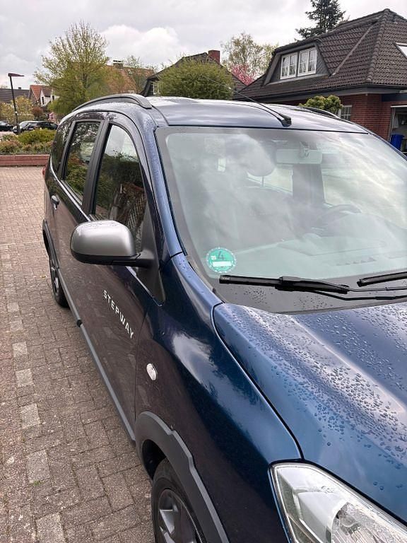 Gebraucht Dacia Lodgy Stepway 102 PS (75 kW) 2018 Blau Van / Kleinbus