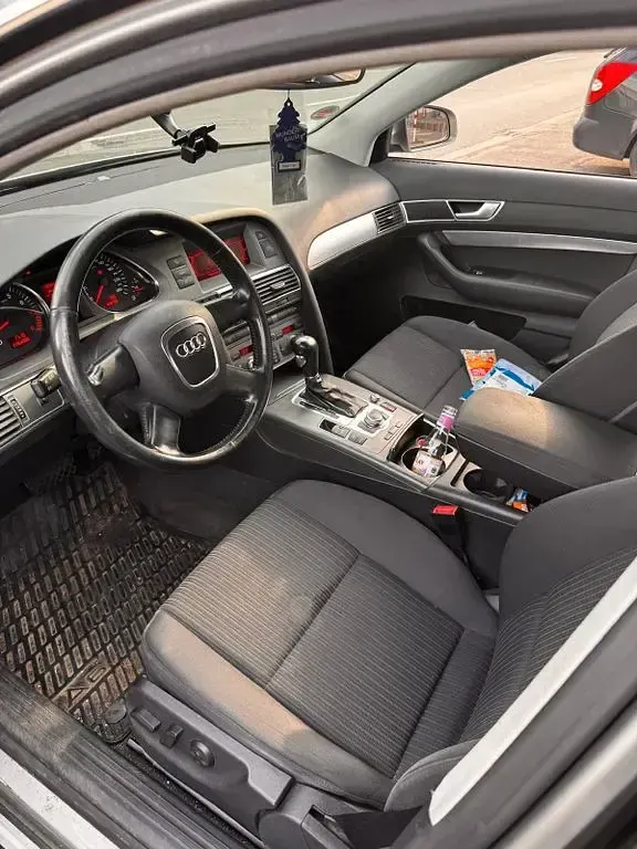 Gebraucht Audi A6 177 PS (130 kW) 2005 Grau Limousine
