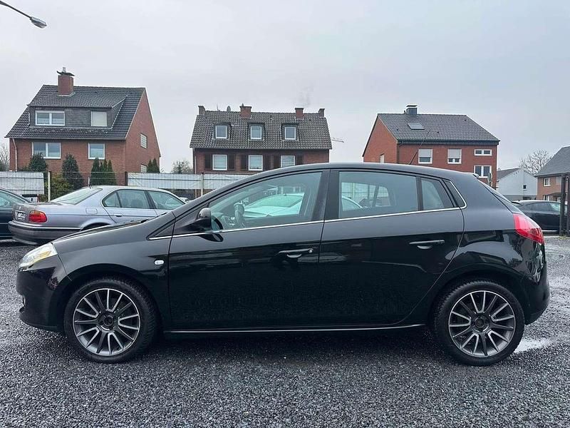 Gebraucht Fiat Bravo Racing 120 PS (88 kW) 2008 Crossover schwarz Kleinwagen