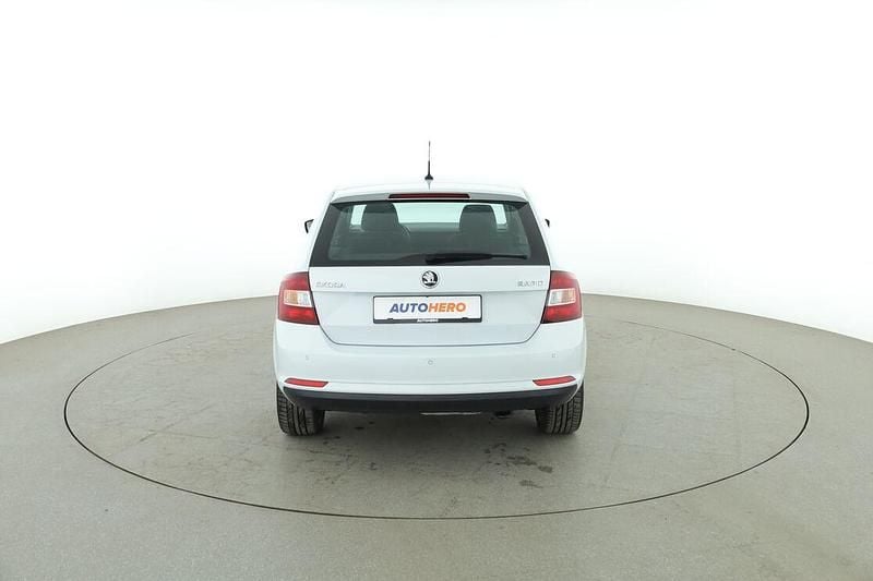 Second-hand Skoda Rapid Active 110 CP (80 kW) 2018 Alb Hatchback