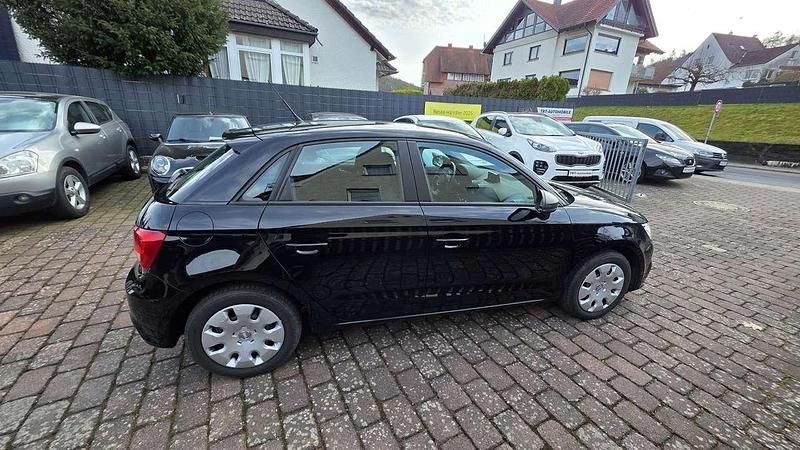 Gebraucht Audi A1 95 PS (69 kW) 2018 Brillantschwarz Kleinwagen