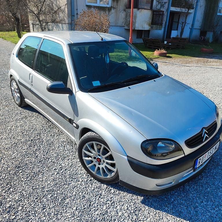 Gebraucht Citroën Saxo 118 PS (86 kW) 2003 Grau Kleinwagen