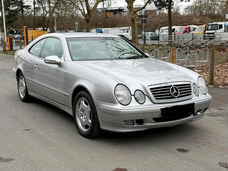 Gebraucht Mercedes CLK200 163 PS (119 kW) 2000 Silber Coupé