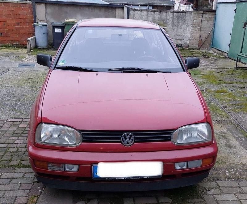 Rot Gebraucht 1995 VW Golf III Limousine | 2.350 € - Bild 1/4