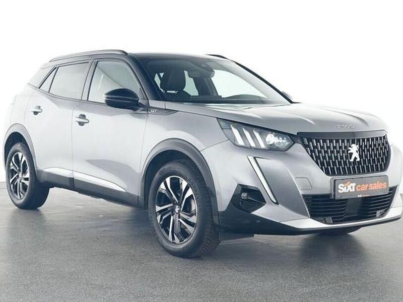 Grau Gebraucht 2022 Peugeot 2008 GT SUV | 19.440 € (Fairer Preis) - Bild 1/4