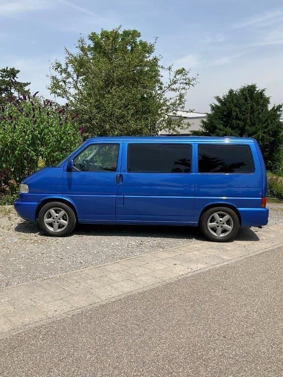 Blau Gebraucht 2001 VW T4 Van | 19.999 € - Bild 1/4