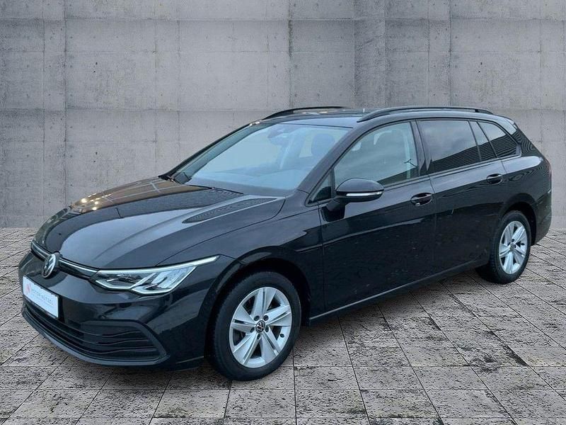 Gebraucht VW Golf VIII Life 150 PS (110 kW) 2022 Schwarz Kombi