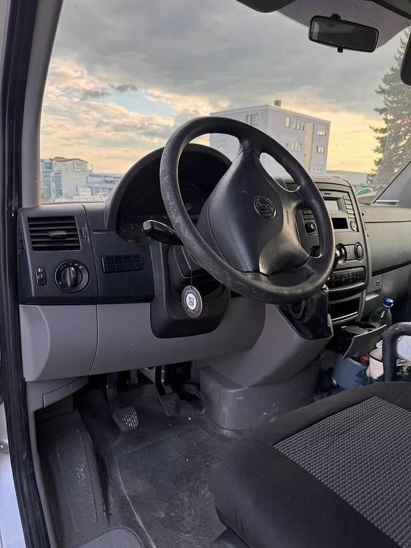 Second-hand VW Crafter 163 CP (119 kW) 2015 Argintiu Van