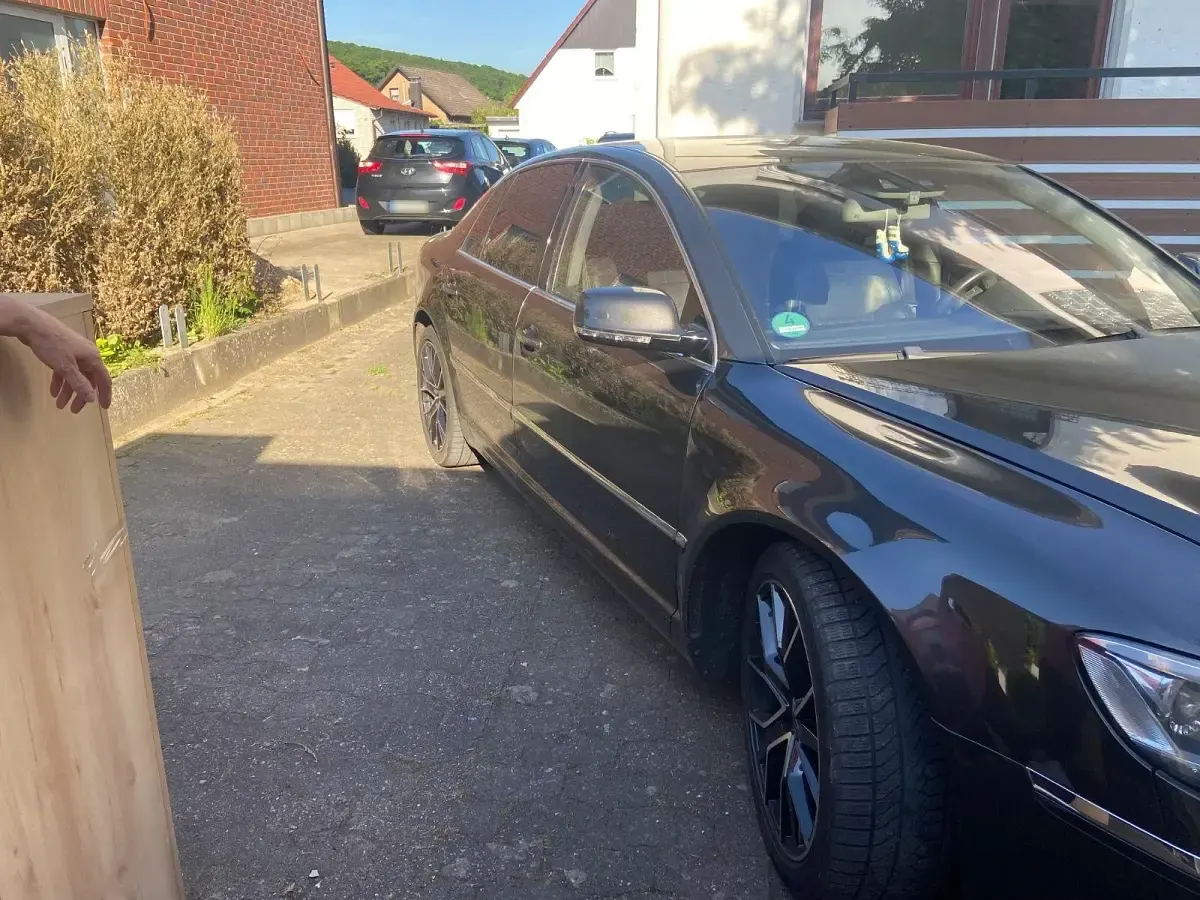 Gebraucht VW Phaeton 245 PS (180 kW) 2010 Schwarz Limousine