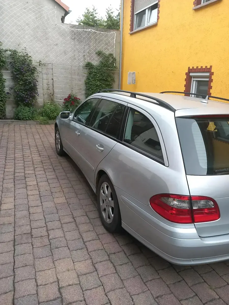 Gebraucht Mercedes C220 190 PS (139 kW) 2007 Silber Kombi