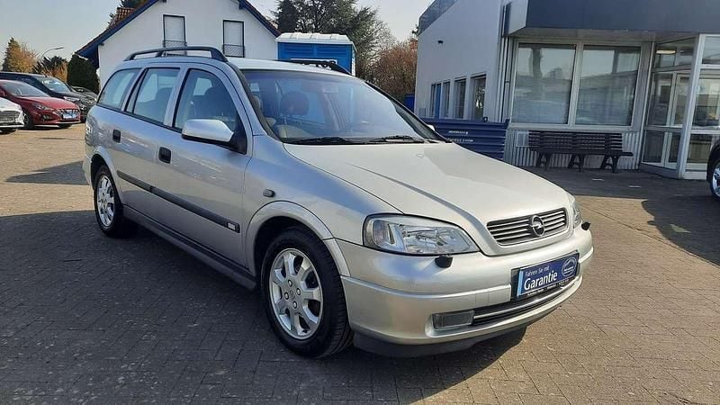 Gebraucht Opel Astra 101 PS (74 kW) 2001 Silber Kombi