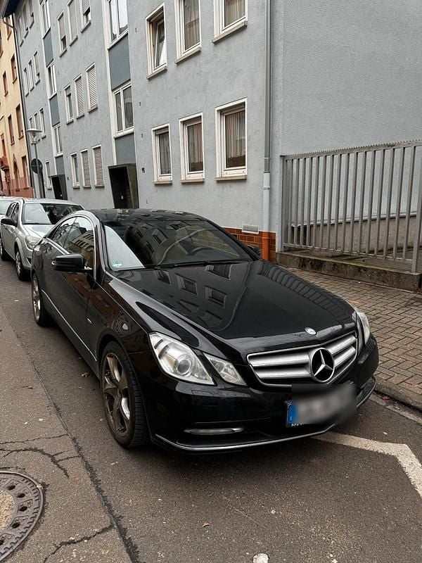 Gebraucht 2011 Mercedes E350 Coupé | 11.000 € (Fairer Preis) - Bild 1/4