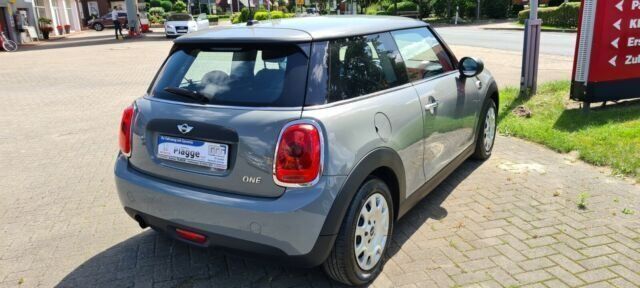 Gebraucht Mini ONE 102 PS (75 kW) 2016 Grau metallic Kleinwagen