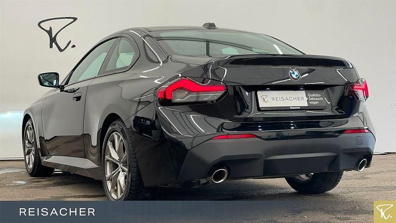 Gebraucht BMW 220 Efficient Dynamics 184 PS (135 kW) 2023 Saphirschwarz metallic Coupé