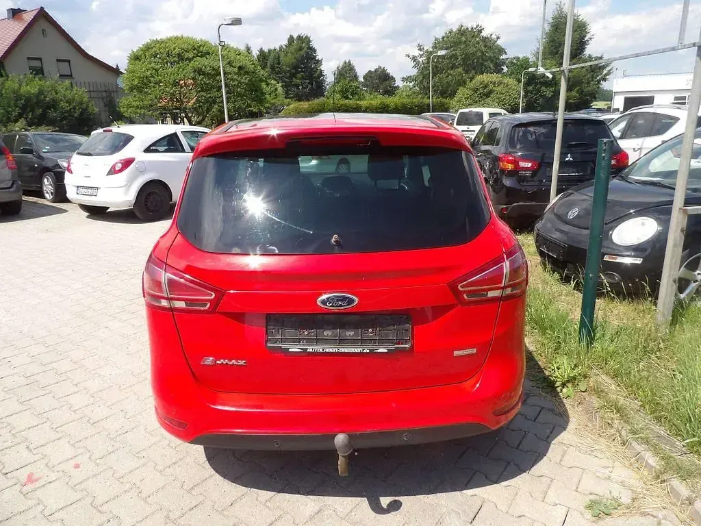 Gebraucht Ford B-MAX Titanium 125 PS (91 kW) 2013 Racerot Van / Kleinbus