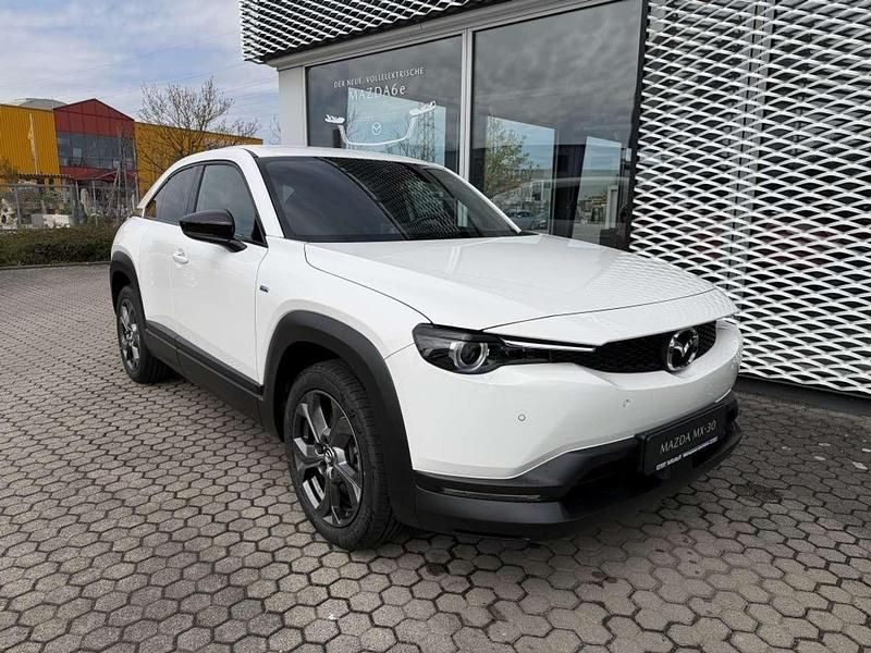 Gebraucht Mazda MX30 Ad'Vantage 106 kW (145 PS) 2023 Arctic white SUV