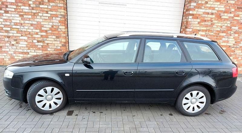 Gebraucht Audi A4 Comfort 232 PS (170 kW) 2006 Blau Kombi
