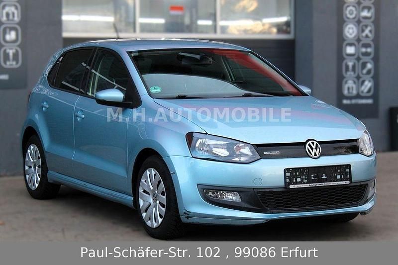 Gebraucht VW Polo 75 PS (55 kW) 2011 Blau Kleinwagen