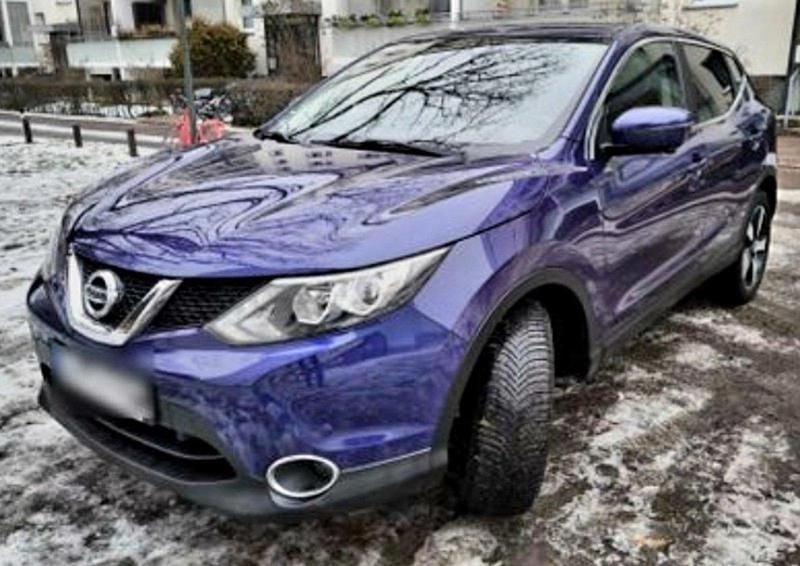 Gebraucht Nissan Qashqai 360º 115 PS (84 kW) 2015 Blau SUV