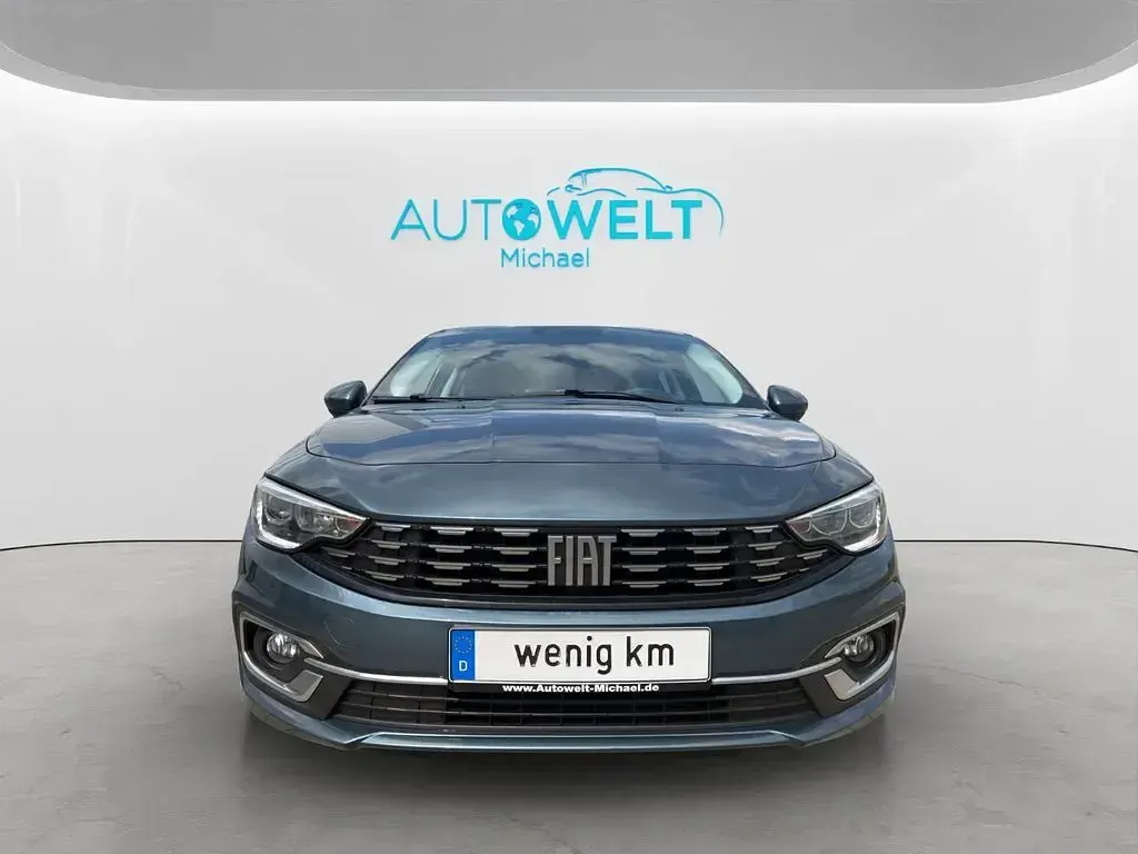 Gebraucht Fiat Tipo 101 PS (74 kW) 2022 Grau Limousine