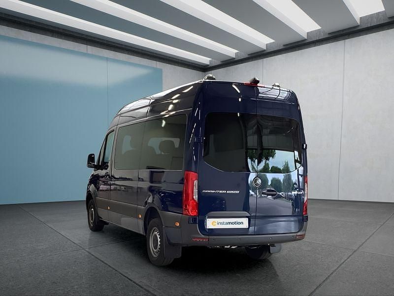 Gebraucht Mercedes Sprinter 150 PS (110 kW) 2024 Blau Van