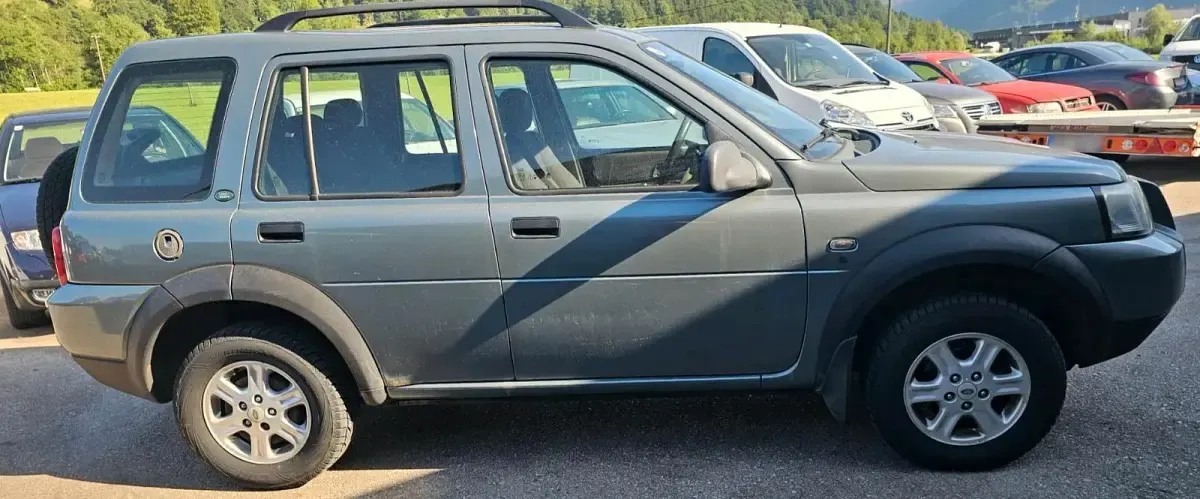 Gebraucht Land Rover Freelander 111 PS (81 kW) 2005 Grau SUV