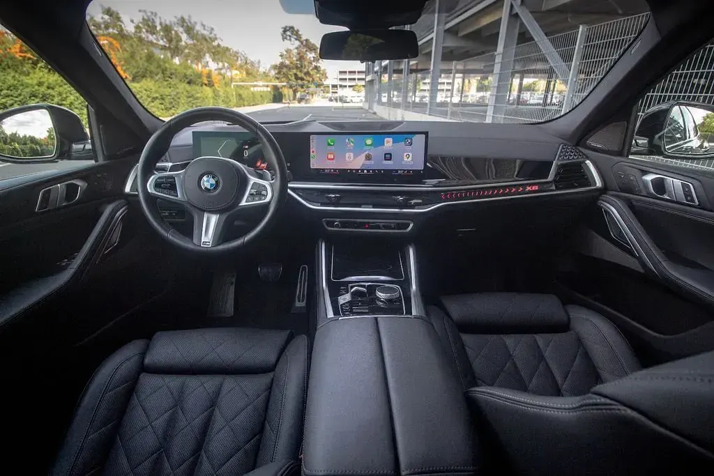 Gebraucht BMW X6 M Sport 286 PS (210 kW) 2024 Schwarz SUV
