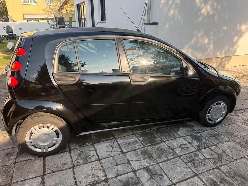 Second-hand Smart ForFour 75 CP (55 kW) 2005 Negru Hatchback