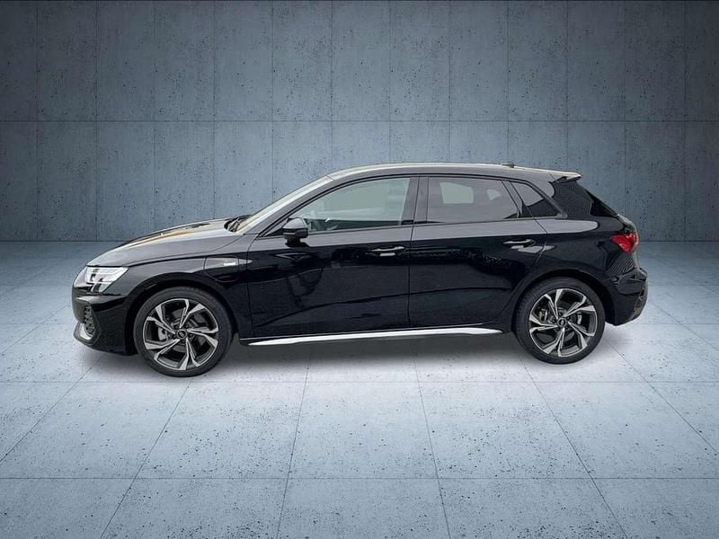 Gebraucht Audi A3 S-Line 204 PS (150 kW) 2025 Mythosschwarz metallic Limousine