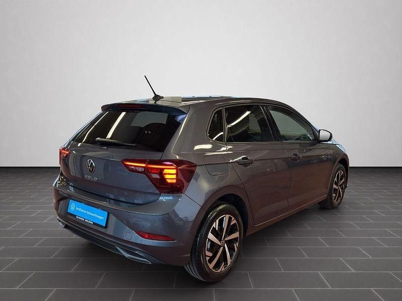 Gebraucht VW Polo Active 110 PS (80 kW) 2022 Rauchgrau metallic (metallic) Kleinwagen